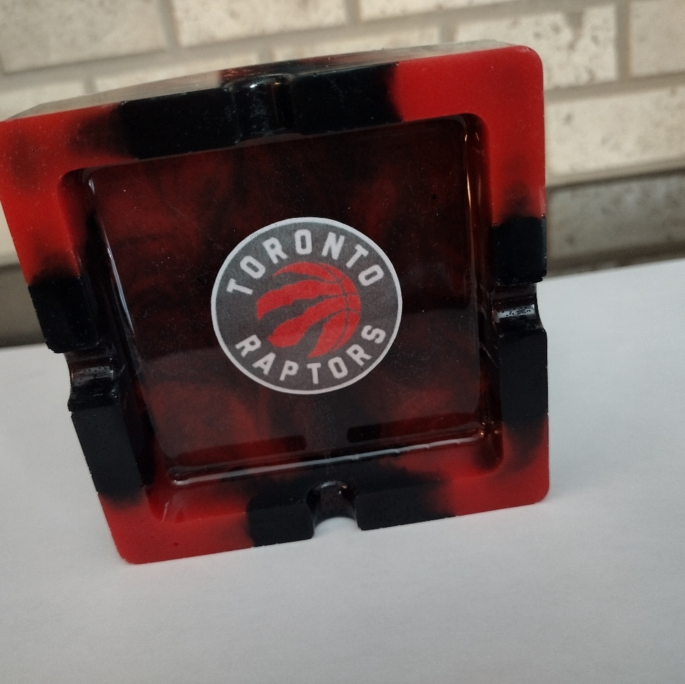 Toronto Raptors ashtray - Picture 8 of 8